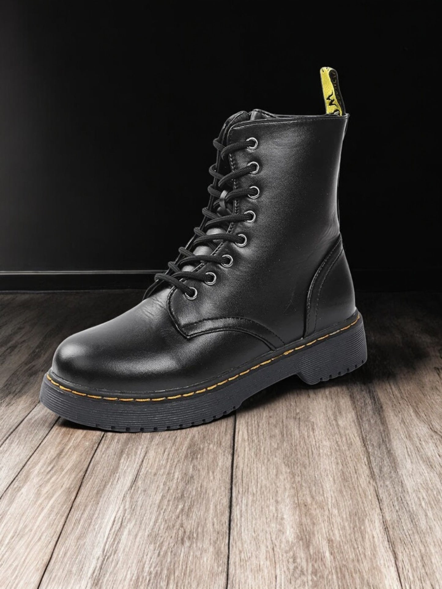 FAE | Stylish Boots for Women in High-Quality Synthetic Leather