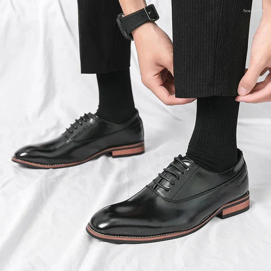 Genuine Leather Shoes For Men, Slim Silhouette | Low Heel | Black