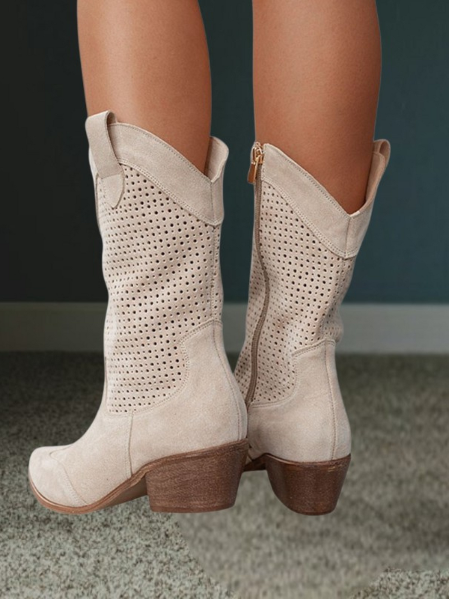 Jill | Women's Cowboy Style Orthopedic Boots with Shock-Absorbing Gel Sole for Comfort and Support | Beige