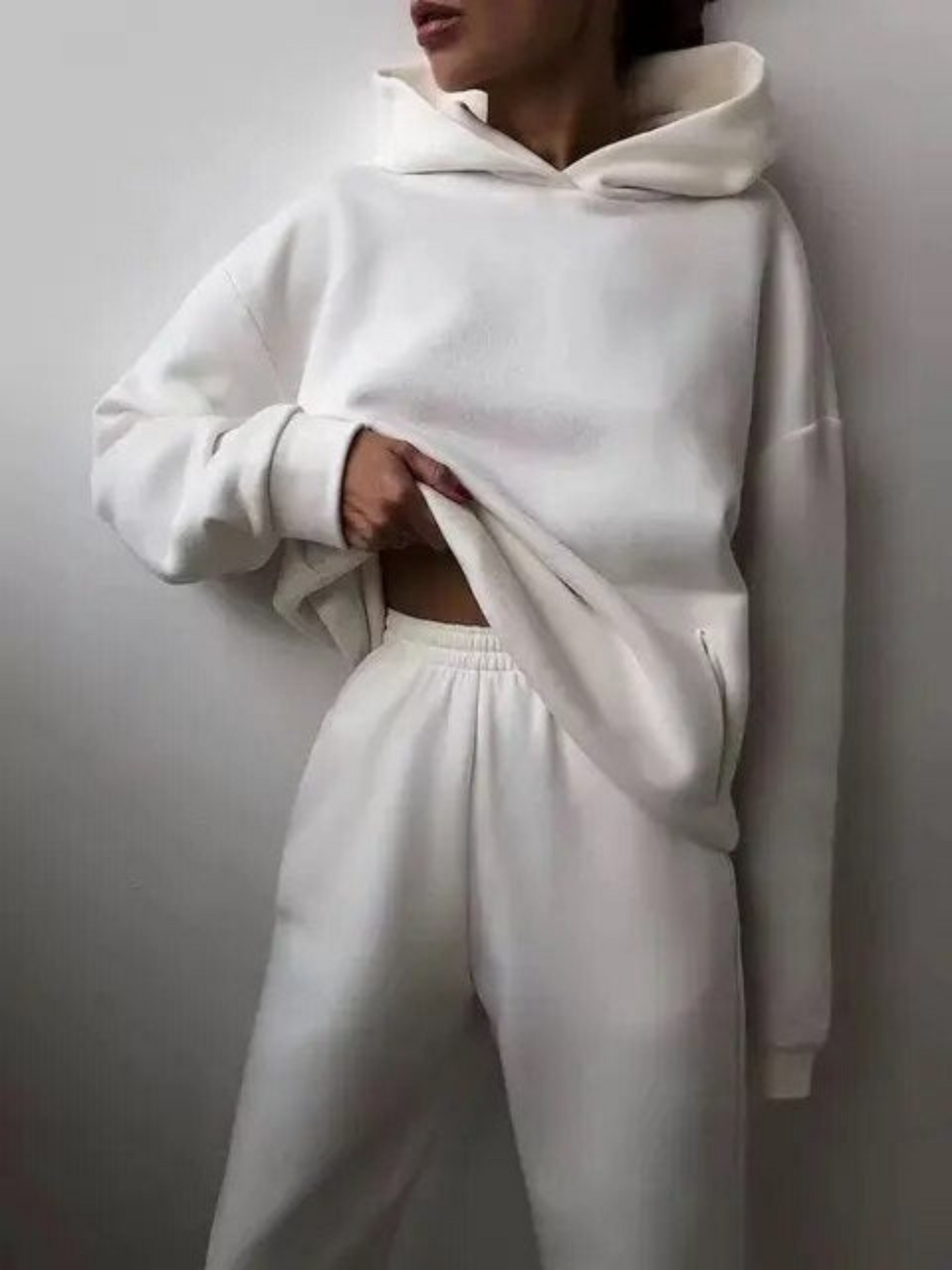Loungewear Set | Cozy Hoodie & Jogging Pants | White