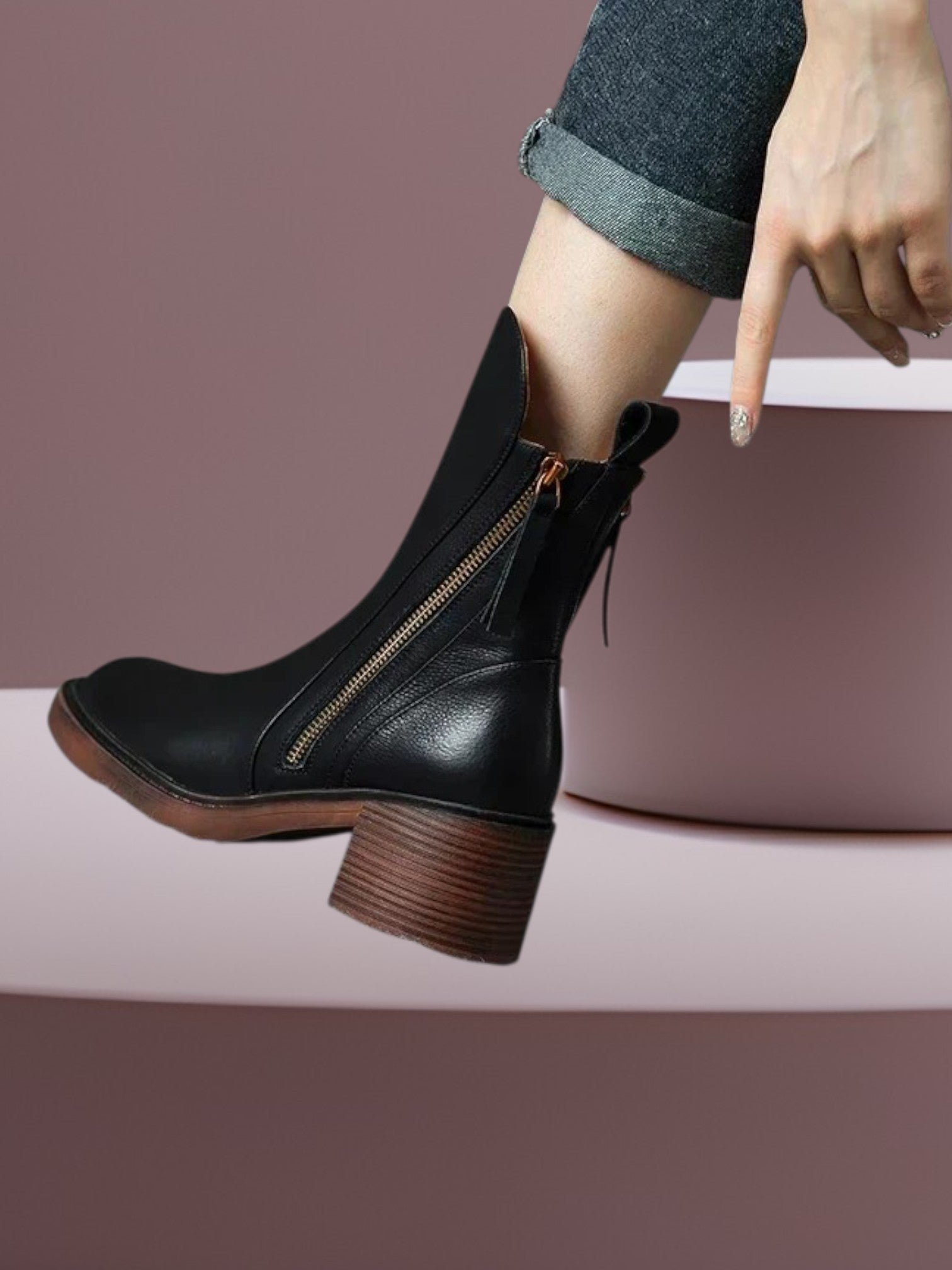 Margaret | Elegant Leather Ankle Boots for Women with Brown Heel and Gold Zipper | Black 3