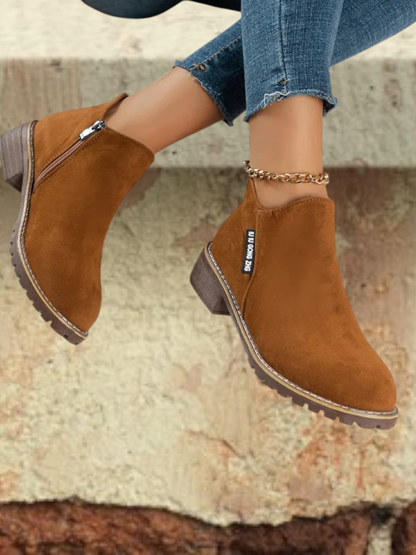 Mary | Stylish Ankle Boots for Women with Thick Sole and Zipper Closure | Dark brown