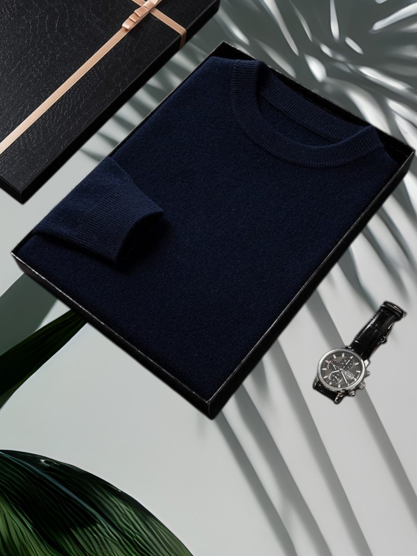 Max | Luxurious Men's Cashmere Pullover Sweater with Classic Design and Long Sleeves | Navy blue